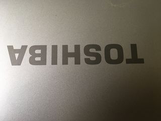 TOSHIBA LAPTOP