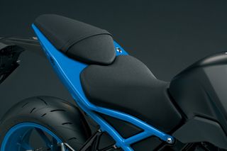 Suzuki GSX 8S 2024-thumb-5