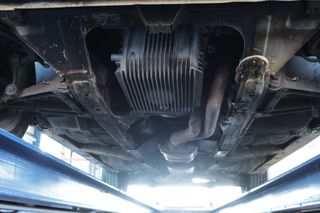 Alfa Romeo Alfa 75 1991-thumb-13