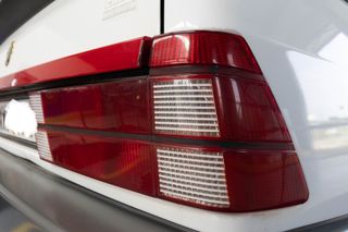 Alfa Romeo Alfa 75 1991-thumb-17