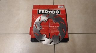 ΔΙΣΚΟΠΛΑΚΑ ΕΜΠΡΟΣ (FERODO FMD0043R) PIAGGIO LIBERTY 50-200 / VESPA GTS 250-300 / GILERA RUNNER 50