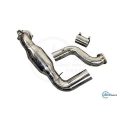 Downpipe της DCE Parts για Mercedes-Benz M260 A35, CLA35, GLB35, GLA35 AMG (DP-M260-35AMG-CL)