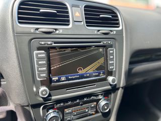 Volkswagen Golf 2010 GTI DSG F1-thumb-14