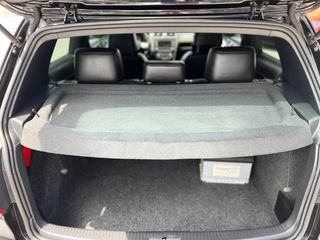 Volkswagen Golf 2010 GTI DSG F1-thumb-23