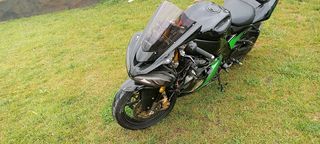 Kawasaki ZX 10 R Ninja 2005-thumb-3