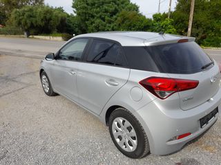 Hyundai i 20 2016 1.1 CRDi blue EURO 6-thumb-3