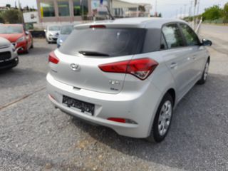 Hyundai i 20 2016 1.1 CRDi blue EURO 6-thumb-5