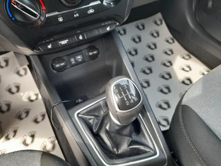 Hyundai i 20 2016 1.1 CRDi blue EURO 6-thumb-12