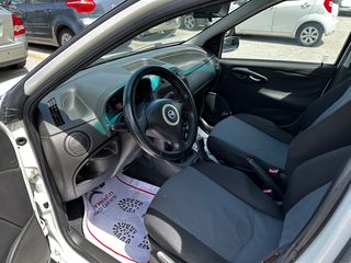 Fiat Punto 2005 1300cc Active!!!-thumb-8