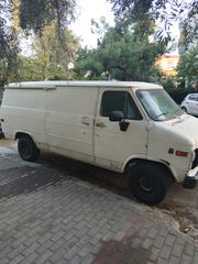 Chevrolet Chevy Van '81 G20