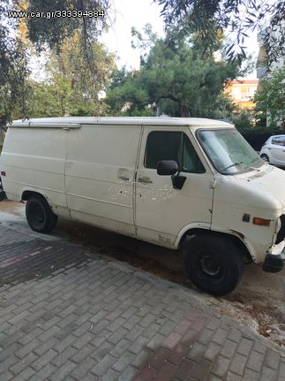 Chevrolet Chevy Van '81 G20