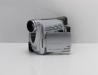 Canon Video CAMCORDER MV790