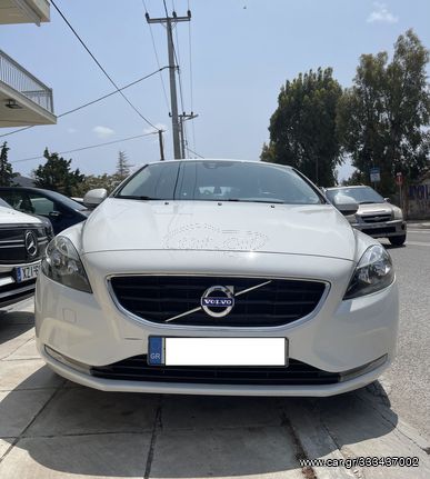 Volvo V40 2016