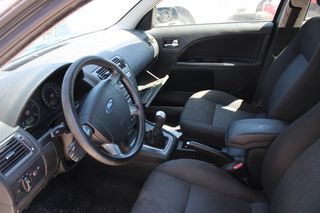 Ford Mondeo 2001-thumb-4