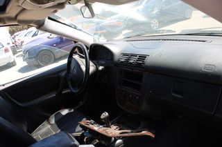 Mercedes-Benz ML 270 1998-thumb-4