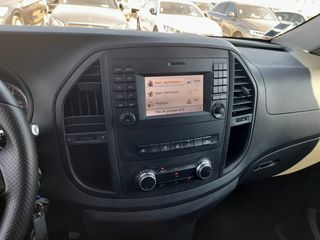 Mercedes-Benz 2017 Vito 116-thumb-10