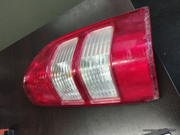 ΦΑΝΟΣ ΟΠΙΣΘΙΟΣ ΔΕΞΙΣ ΓΙΑ FORD RANGER 06-09