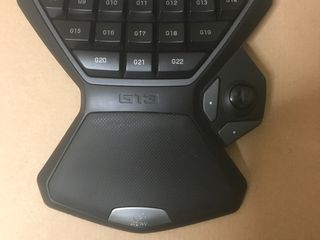 Logitech G13-thumb-1