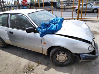 Toyota Corolla 1999-thumb-11