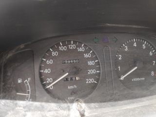 Toyota Corolla 1999-thumb-17