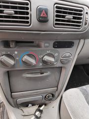 Toyota Corolla 1999-thumb-18