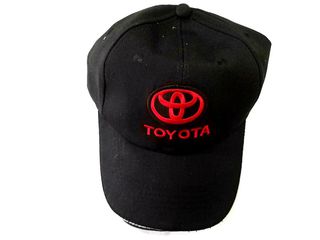 Καπέλο με κέντημα TOYOTA με ρυθμιζόμενο λουράκι