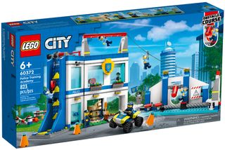 LEGO City - Police Training Academy (60372) / Toys