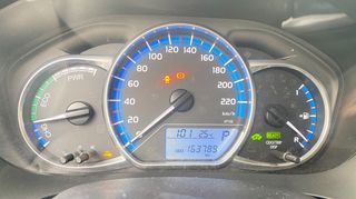Toyota Yaris 2016-thumb-7