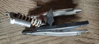 KTM 950 SM ψαλίδι . ζάντα. ανάρτηση.δαγκανα φρενο-thumb-3