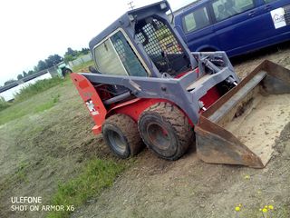 Builder mini excavator '02 thomas 245