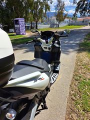 Aprilia SRV 850 2013-thumb-8