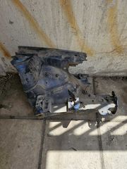 ΕΜΠΡΟΣΘΙΟ ΑΡΙΣΤΕΡΟ ΣΑΣΙ ΜΕ ΘΟΛΟ AUDI A3 (8P) 2003 - 2012