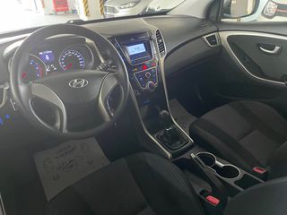 Hyundai i 30 2015 1.6 CRDI, EURO 6!-thumb-9