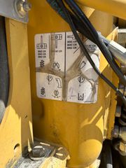 Εκσκαφάκι (διαβολάκι) CAT 2006 303,5-thumb-6