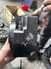 ΒΑΣΗ ΜΗΧΑΝΗΣ CITROEN C2 8HZ