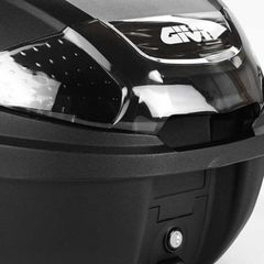 Βαλίτσα 30 λίτρα E300NT2 tech μαύρη micro 2 hinge GIVI-thumb-3