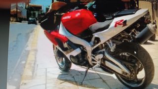 Yamaha YZF-R1 2001-thumb-1