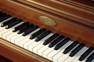 Πιάνο Wurlitzer modell 2616-thumb-8
