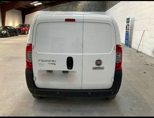 Fiat Fiorino 2017-thumb-2