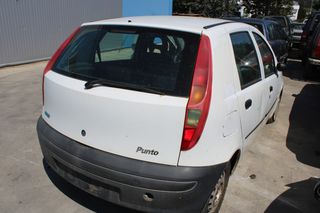 Fiat Punto 2000-thumb-2