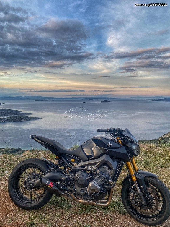 Car Gr Yamaha Mt