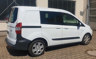 Ford Transit Courier 2016 JN8-thumb-3