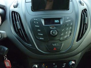 Ford Transit Courier 2016 JN8-thumb-22