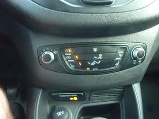Κλούβα Ford 2016 Transit Courier-thumb-19