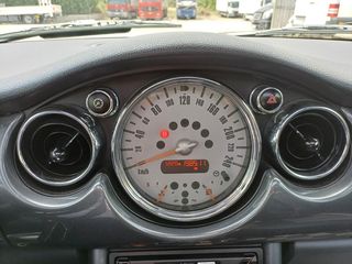 Mini Cooper S 2008-thumb-8