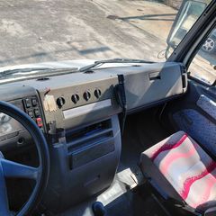 Mercedes-Benz 1999-thumb-10