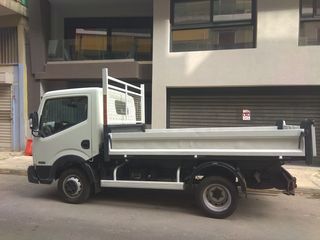 Ανατροπή Nissan 2016 CABSTAR-thumb-10