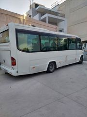 Mercedes-Benz 2000-thumb-10