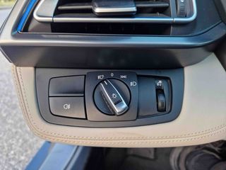 Bmw i8 2018-thumb-35