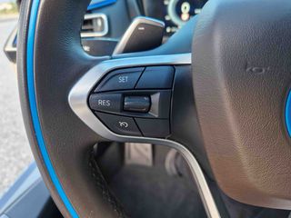 Bmw i8 2018-thumb-36